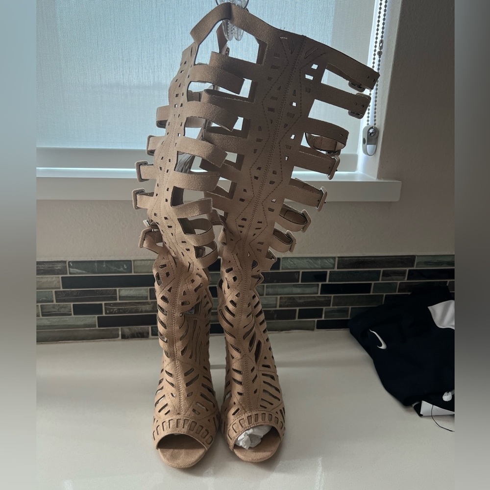 Nude calf boots with cutouts